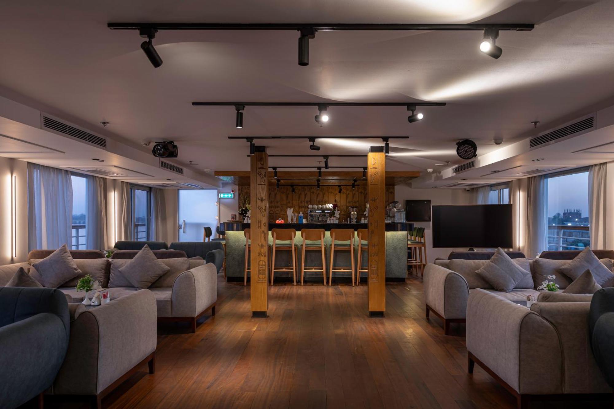Tia Boutique Nile Cruise - Every Monday From Luxor For 04 & 07 Nights - Every Friday From Aswan For 03 & 07 Nights Exterior photo
