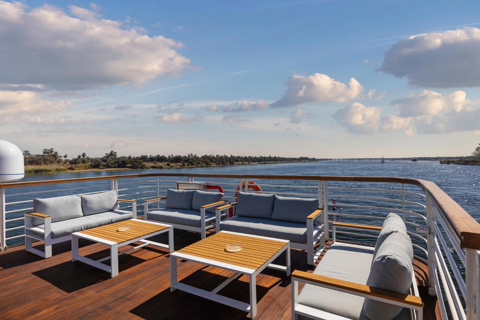 Tia Boutique Nile Cruise - Every Monday From Luxor For 04 & 07 Nights - Every Friday From Aswan For 03 & 07 Nights Exterior photo