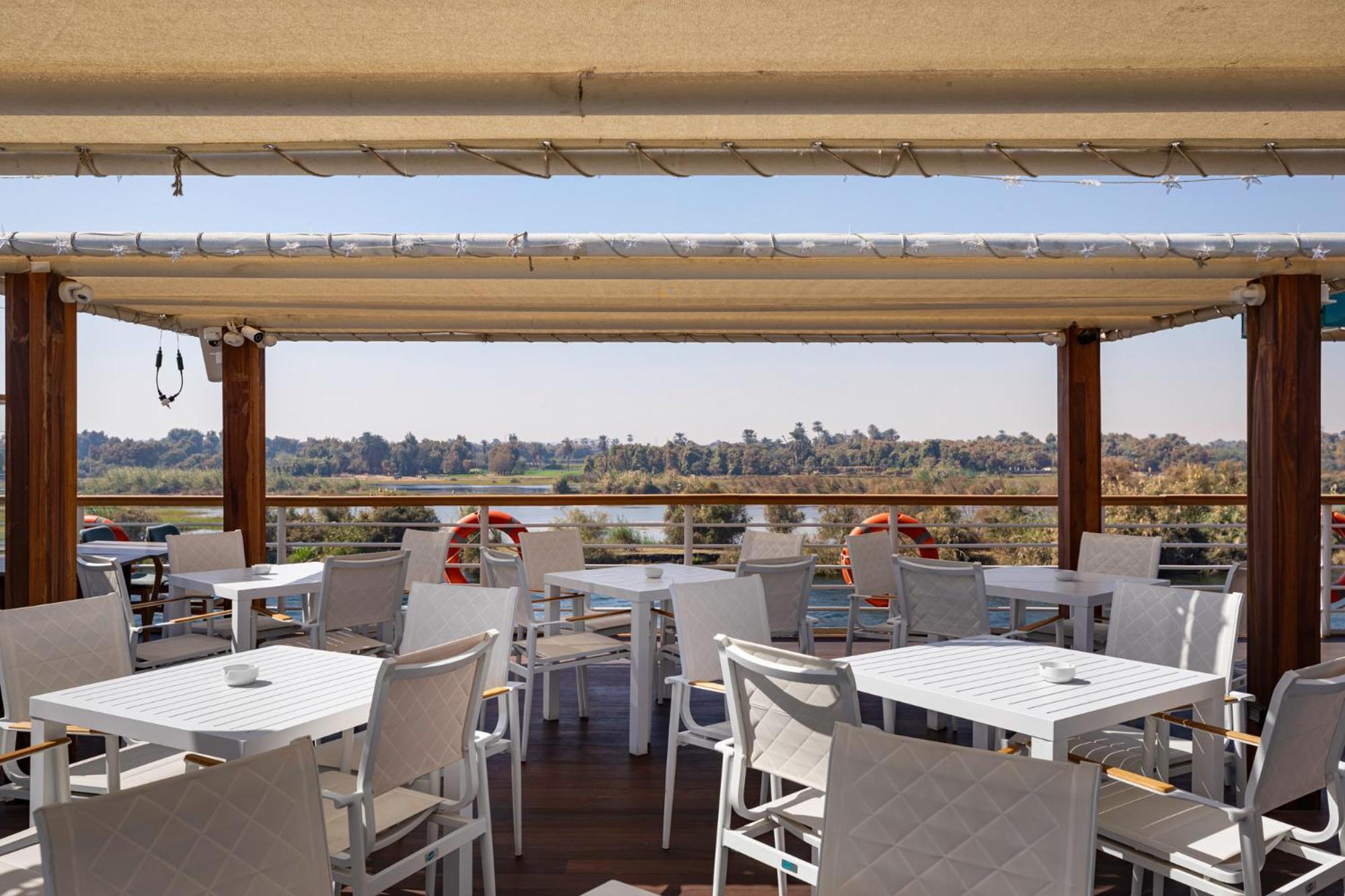 Tia Boutique Nile Cruise - Every Monday From Luxor For 04 & 07 Nights - Every Friday From Aswan For 03 & 07 Nights Exterior photo